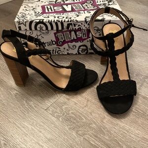 Brash Knox black heels